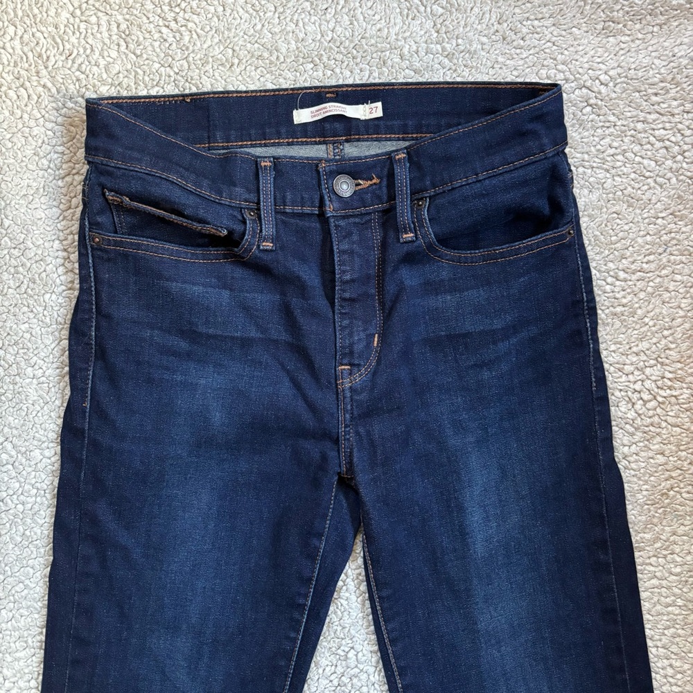 Dark Blue Levi Denim Jeans